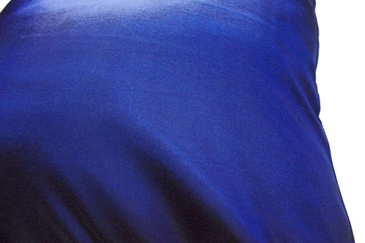 タイシルク クッションカバー 　リーフ デザイン　ブルー 【Leaf Design , Blue】 45×45cm 対応の商品写真04