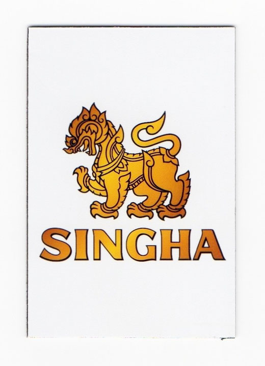 シンハー ビール マグネット type A（ホワイト×縦タイプ） 1枚　【タイ雑貨 Thailand SHINGHA Beer Magnet】の商品画像01