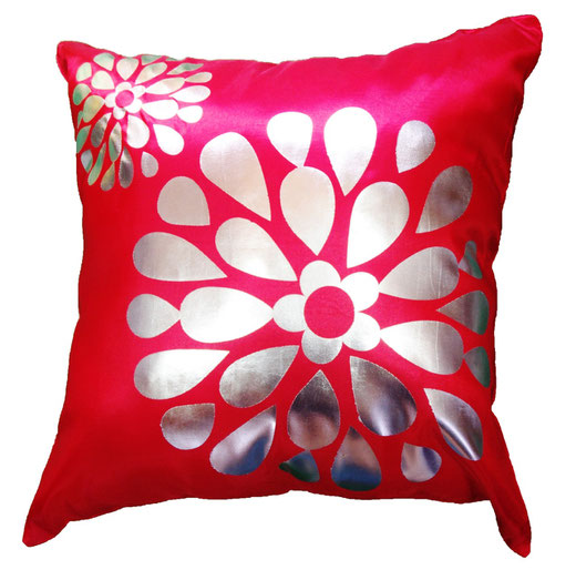 タイシルク クッションカバー 　フラワー デザイン　レッド 【Flower Design , Red】 45×45cm 対応の商品画像01