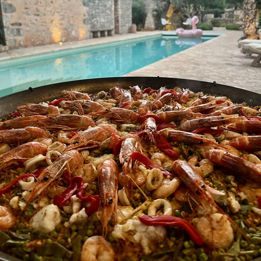 frisch gekochte traditionelle Paella authentisches mallorquinischen Erlebnis