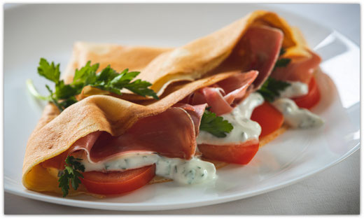 Herzhafte Crêpe mit Rohschinken, Quark und Tomaten, Crêpes at home