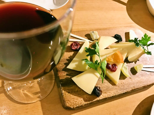 チーズの盛り合わせ バル&キッチン ソル