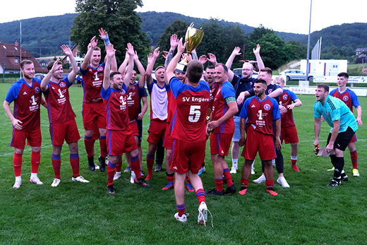 Der SV Engern geht als Titelverteidiger in die 44. Ausspielung um den Rintelner Sparkassen-Fußball-Cup.