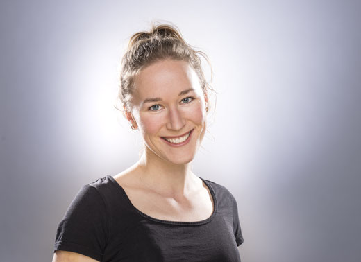 Anne Edixhoven is opruimcoach, helpt opruimen, ontspullen en organiseren. Organiseer mijn Huis.