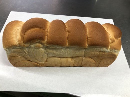 食パン