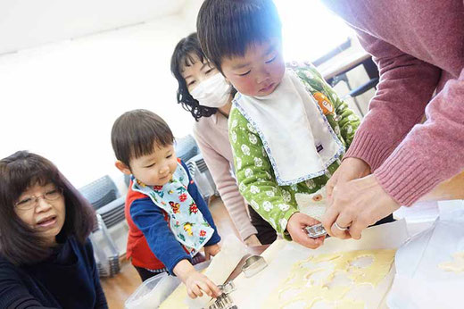 親子　ジョイジョイ　子ども　幼児　育児　子育て　サークル　宇治　南陵町　京都　キリスト教