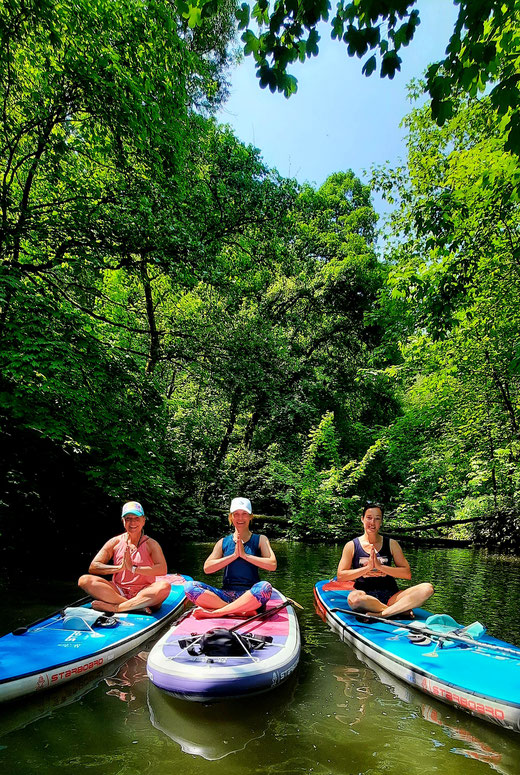 SUP Yoga auf dem Neckar zwischen Heilbronn und Heidelberg