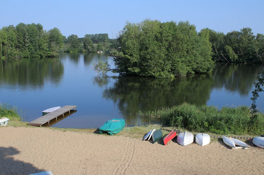 Blick über den Prüßsee, der Seezugang vom Blockhaus Güster