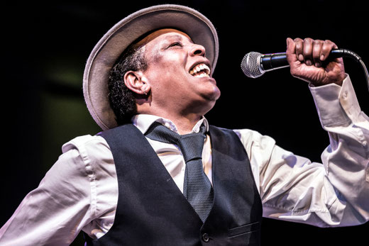 Soul-Star Marla Glen geht wieder vermehrt auf die Livebühne. Am 8. Mai steht ein Gig beim Rottweiler "Jazzfest" mit einer neunköpfigen Liveband an. Foto: Peter Jaques