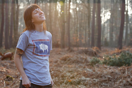 Selbstportrait, lonelyroadlover, Wald, nachdenklich, goldene Stunde