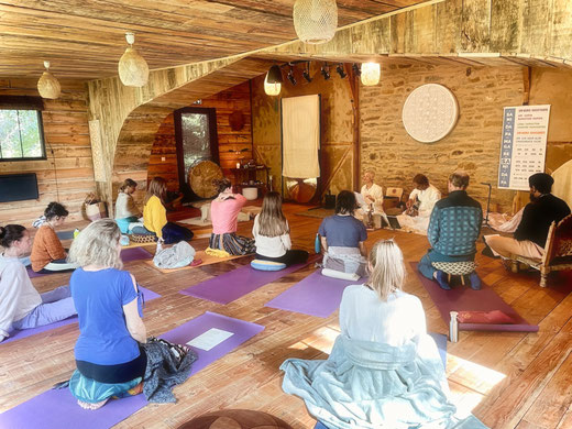 Atelier dans la salle d'Omalâya