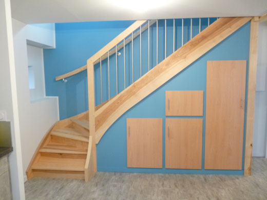 Artisan fabricant d'escaliers sur mesure-Escaliers bois,rampes métal,verre,inox et câbles.