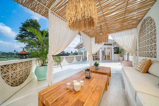 Dijual vila di Tabanan