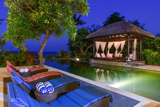 Lovina beachfront villa for sale.