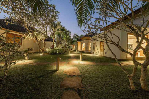 Dijual vila di Tabanan