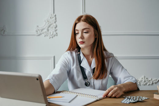 Tipp der Woche EVA Tipps Praxissoftware Praxisverwaltung abasoft eAU Kassenformular AU Ausdruck AU auf Papier drucken