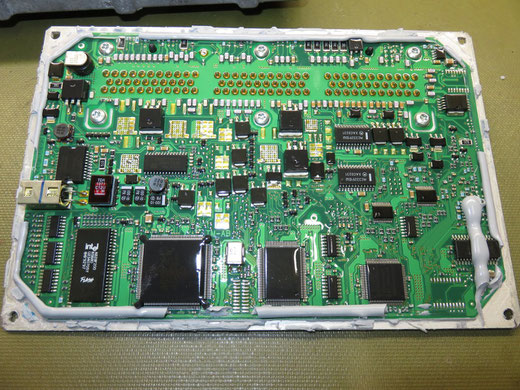 JEEP TJラングラー PCM ECU修理