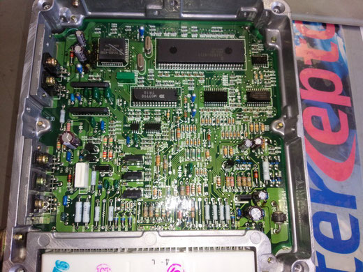 ハイエース89661-26G30エンジンコントロールコンピュータ | Shop