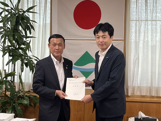 環境省副大臣を務められていた滝沢求参議院議員に要望