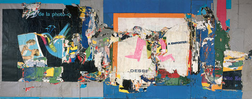 Carrefour Sèvres - Montparnasse, juillet 1961 Affiches lacérées marouflées sur toile, 319 x 810 cm Centre Pompidou, Musée national d’art moderne, Paris