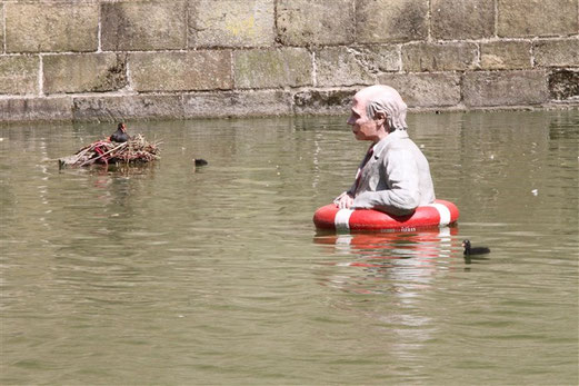 Waiting for climate change – Nantes, France, 2013.