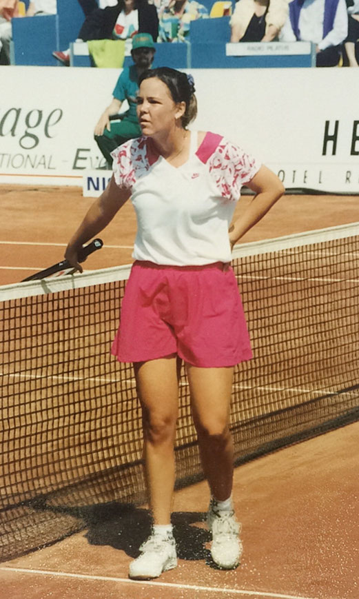 Lindsay Davenport, retired 2010, won 3 Grand Slam Titles, 38 WTA Titles, Olympia Gold 1996, Member Tennis Hall of Fame, Picture taken at Ladies Open Lucerne 1993