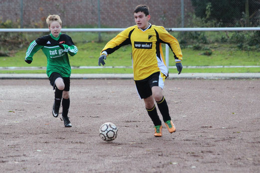 C-Jugend im Auswärtsspiel in Karnap. - (Foto: abo).