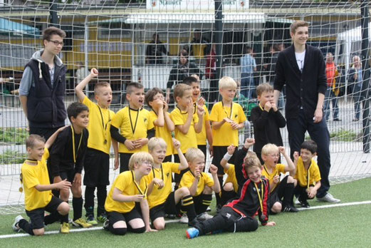 TuS F2-Jugend im Juni 2013 (Foto: p.d.).