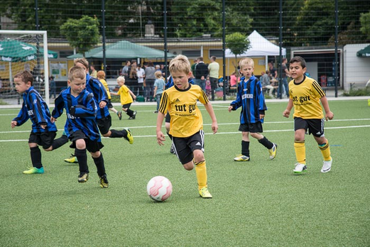 TuS Bambini 1 im Spiel gegen den Vogelheimer SV (3:1). - (Foto: r.f.).