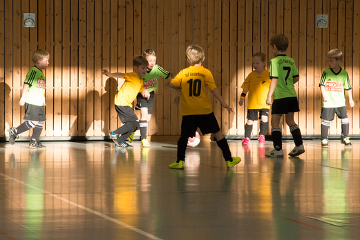 Drei Siege, eine Niederlage: TuS Bambini 1 bei der Hallenwinterrunde. - Fotos: r.f.