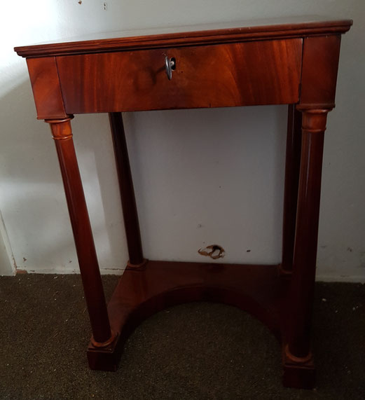 galerie, rabais, déstockage, tableaux, bonnes affaires, gros rabais, meubles, antiquités, chaises, Soldes, sale, sale, 