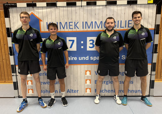 Siegreiche erste Mannschaft (v. l. T. Dörr, M. Senger, K. Müller und D. Jacquemien)