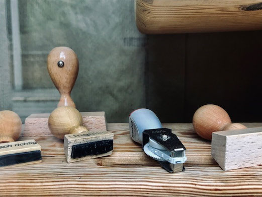 Holzstempel anfertigen lassen