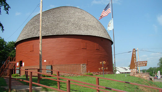 Die "Round Barn" (Rundscheune) von Arcadia ist eine der wenigen historischen Scheunen die erhalten blieben