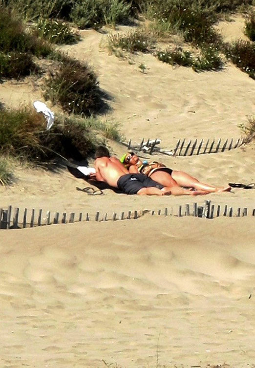 19. Juli 2014 - Siesta oder brennend heisser Sand am Strand!