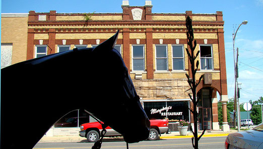 Baxter Springs: Dieses Gebäude war ursprünglich die meistüberfallene Bank der USA! (Jetzt Murphy's Restaurant)