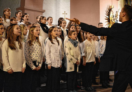 Unterstufenchor 2015 - Leitung: Marcel Steinrichter