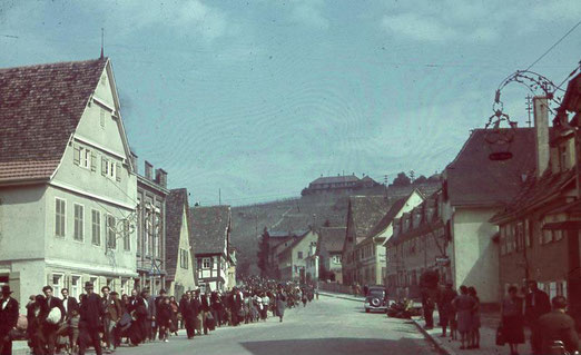 Asperg, Deportation von Sinti und Roma, 22. Mai 1940, Bundesarchiv, R 165 Bild-244-42 / CC-BY-SA, Creative Commons Attribution-Share Alike 3.0 Germany 