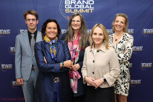 f.l.t.r.: Michael Sigmund, Christine Catasta, Gabriela-Maria Straka, Natascha Kantauer-Gansch, Gertrud Götze