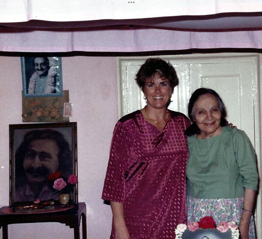 Vesta Clinton with Mehera Irani at Meherazad, India.