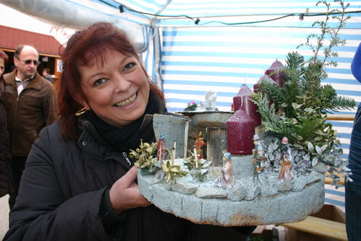 Entdeckt am Andreasmarkt in Gföhl: Gestecke, erzeugt von Stefanie Pachschöll aus Kottes, 0664 388 4133