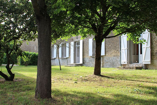 Séjour auprès du château- Château de Saveilles - Saveille - Visite de château groupe - Visite château en famille - Journées du patrimoine - Château à visiter en Charente