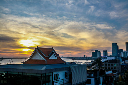 Sonnenaufgang über Phnom Penh