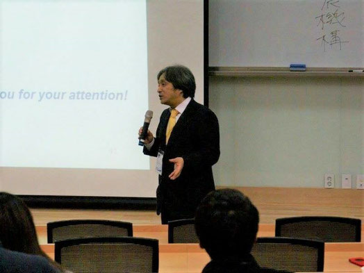 ソウル国立大学薬学部で講演した時の写真