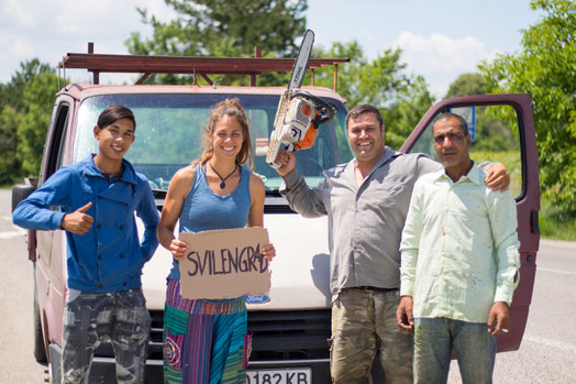 Hitchhike with 3 gardeners towards Svilengrad