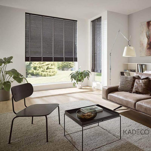 jalousie-aus-filz-anthrazit-wohnzimmer-lamellen-junker