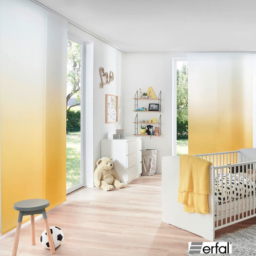kinderzimmer-schiebevorhang-farbverlauf-weiß-gelb-erfal-lamellen-junker-frankfurt-am-main