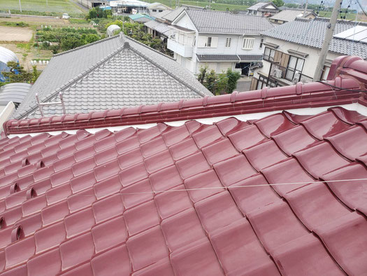 海津町、南濃町、平田町、養老町、輪之内町、羽島市、祖父江町、八開村、立田村、長島町、多度町、北勢町で屋根漆喰工事中の漆喰・屋根工事専門店。海津町高須で屋根漆喰工事/屋根漆喰工事後