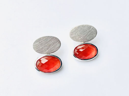 Silke-Erdtmann-Schmuck_Ohrschmuck_Silber_Carneol