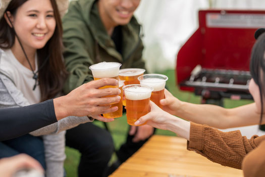 💡ポイント ・週に2〜3日は休肝日を！ ・毎日飲む習慣には要注意！ ・一口ごとに水（チェイサー）を挟むと量も負担も減らせます  「飲むなら量と頻度を意識」これが夏の健康キープのカギです🍻✨  無理なく楽しみながら、健康的な夏を過ごしましょう！🌿  それでは、また👋